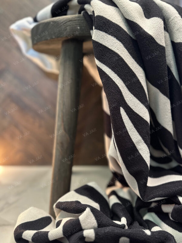 1F07D893-CDD0-44F3-BB36-A49B21604B39-scaled Unikalus rankšluostis