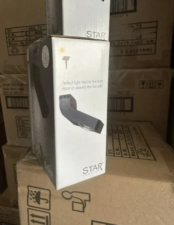 Dekoratyvinė sieninė saulės lempa „Wally”