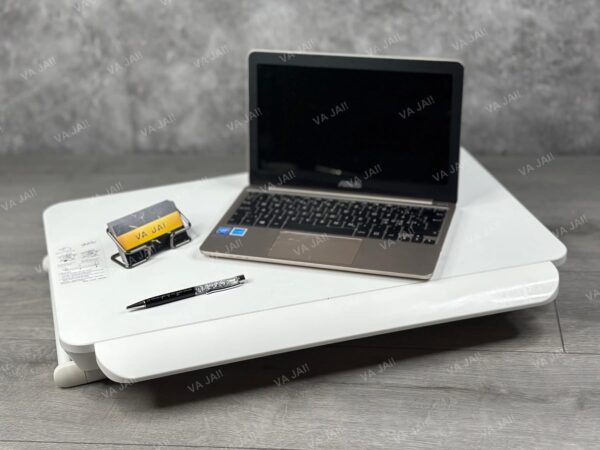 Ergonomiškas reguliuojamas staliukas „JobOut“