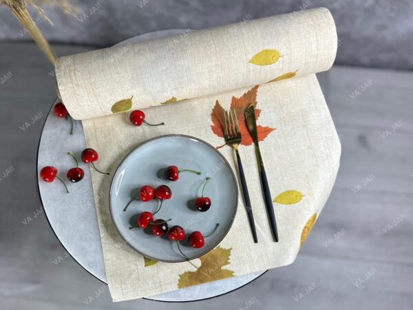 IMG_1103 Vienkartinė plėšoma staltiesė „Joy“