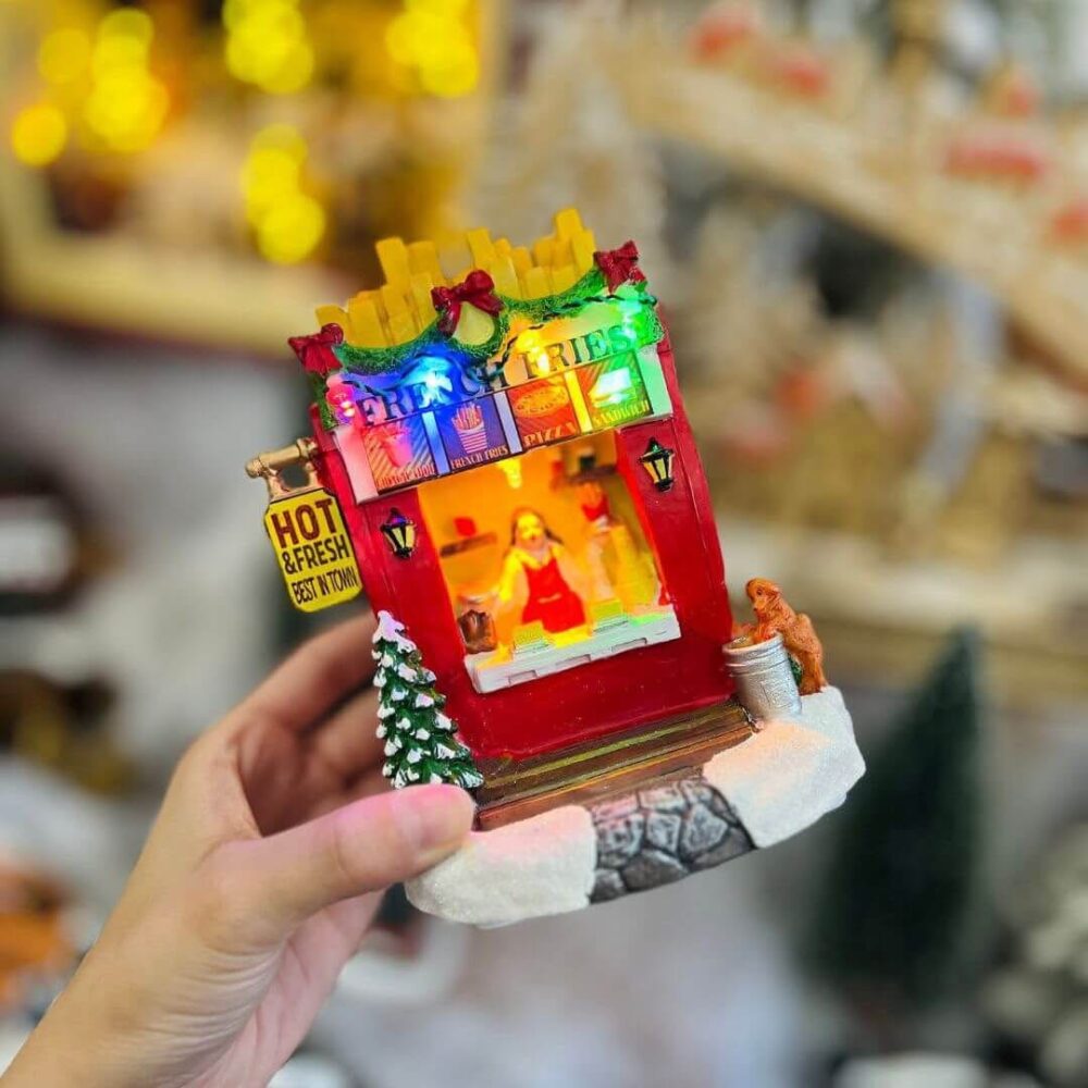 Kalėdinis miestelis „French Fries Shop“